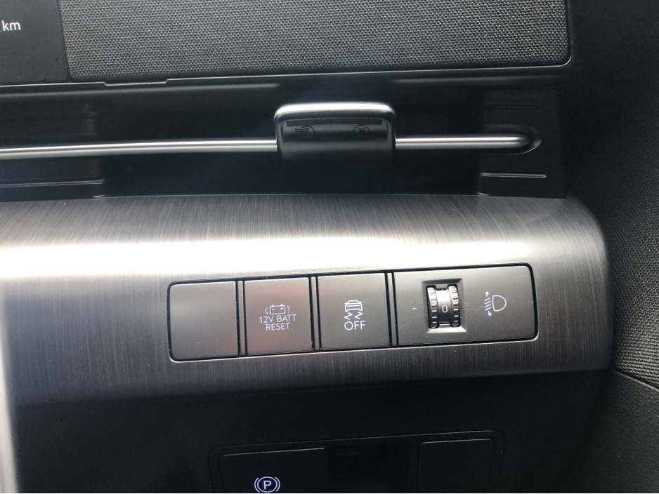 2023 Hyundai Kona Elegance 1.6 Hybrid Automatic €30,950