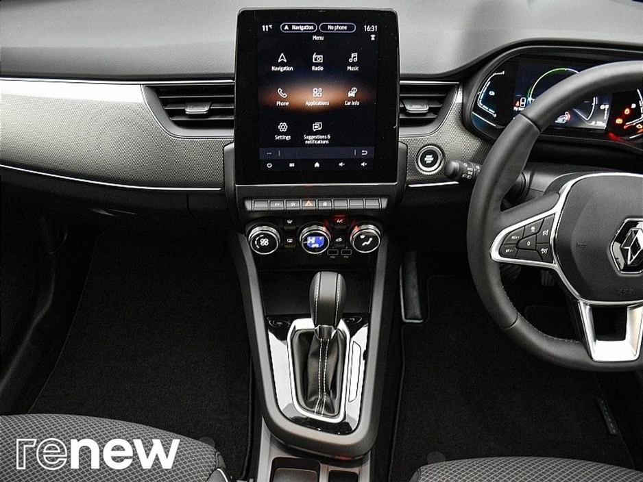 2023 Renault Arkana - image 13