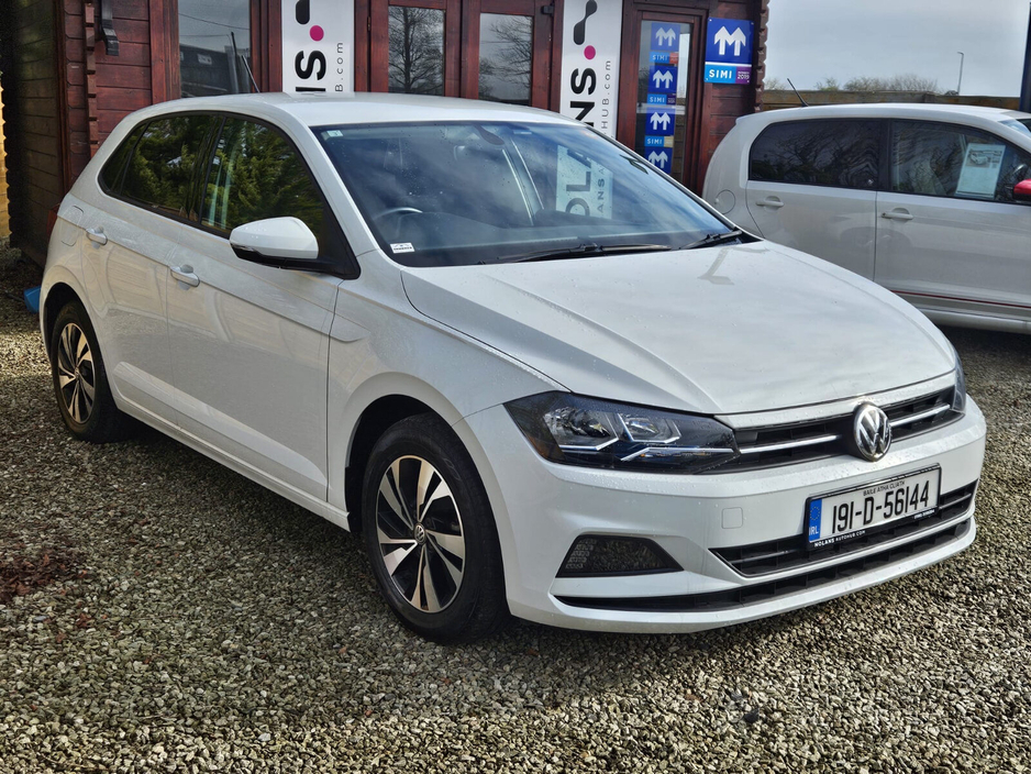 2019 Volkswagen Polo - image 3