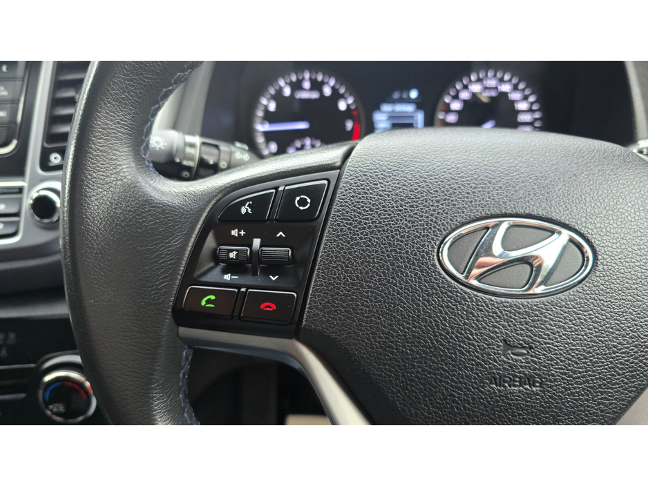 2016 Hyundai Tucson - image 22