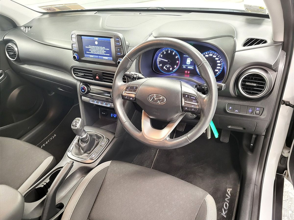 2018 Hyundai Kona - image 6