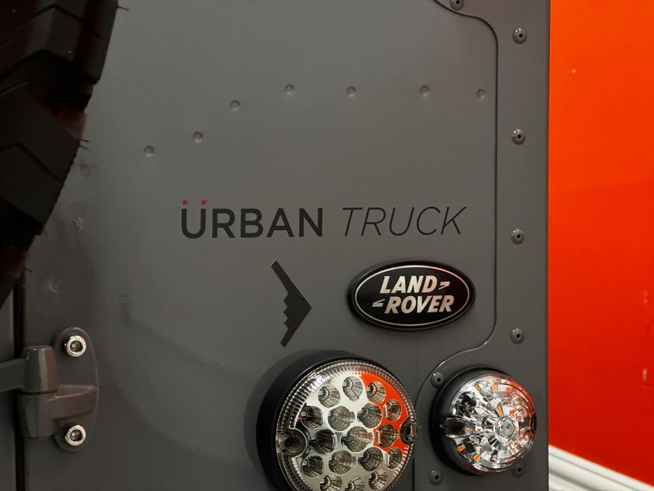 2015 Land Rover Defender TD XS UTILITY WAGON #87