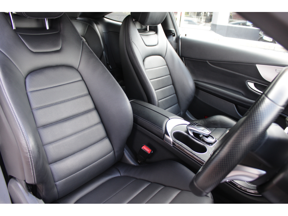 2018 Mercedes-Benz C Class - image 11
