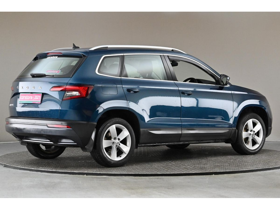 2021 Skoda Karoq - image 10