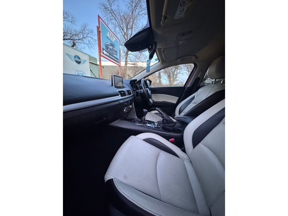 2014 Mazda Mazda3 2.2 D PLATINUM SPORT NAV 5DR €6,999