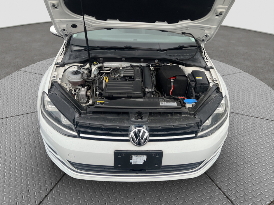 2016 Volkswagen Golf 2016 Volkswagen Golf 1.4 TSI Automatic Highline €16,250