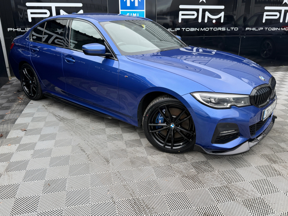 2020 BMW 3 Series - image 2