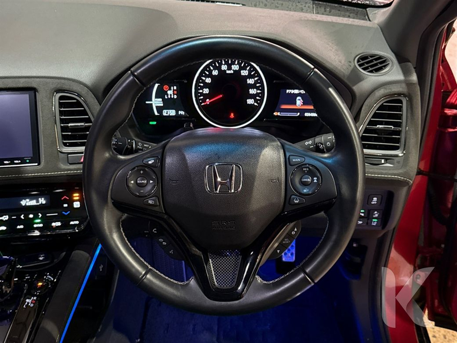 2017 Honda Vezel - image 16
