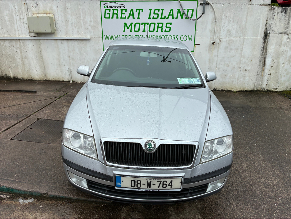 2008 Skoda Octavia - image 4