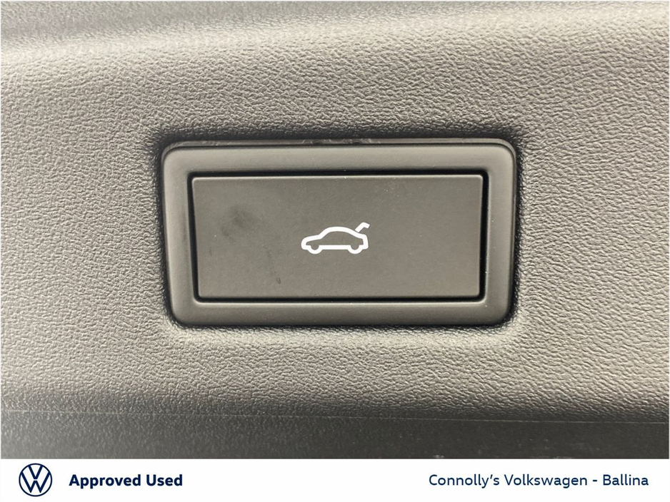 2025 Volkswagen ID.7 TOURER PRO PLUS *Demo Sale* €49,995