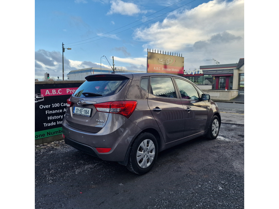 2013 Hyundai ix20 1.4 Diesel 90hp €5,950