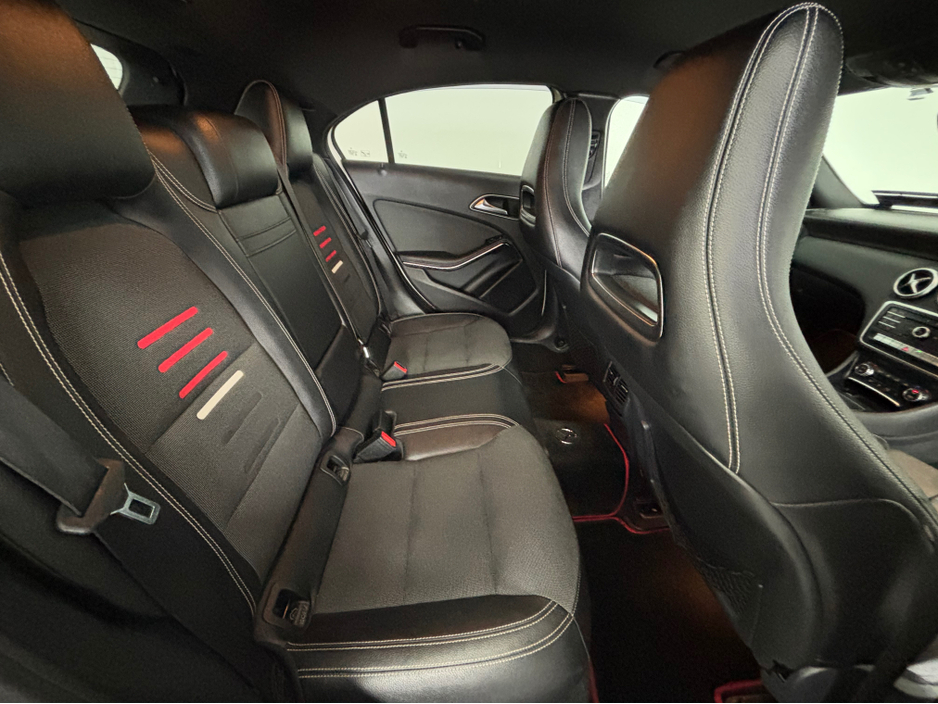 2016 Mercedes-Benz A Class - image 9