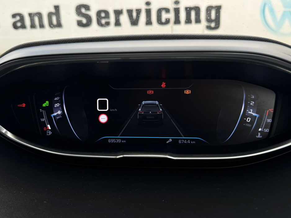 2019 Peugeot 5008 - image 15