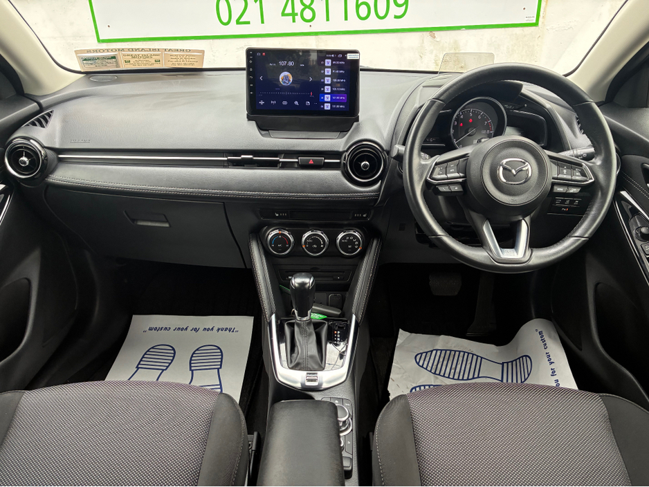 2017 Mazda Demio - image 7