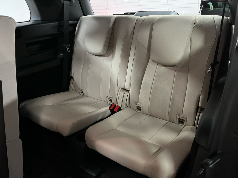 2025 Mercedes-Benz GLB - image 22