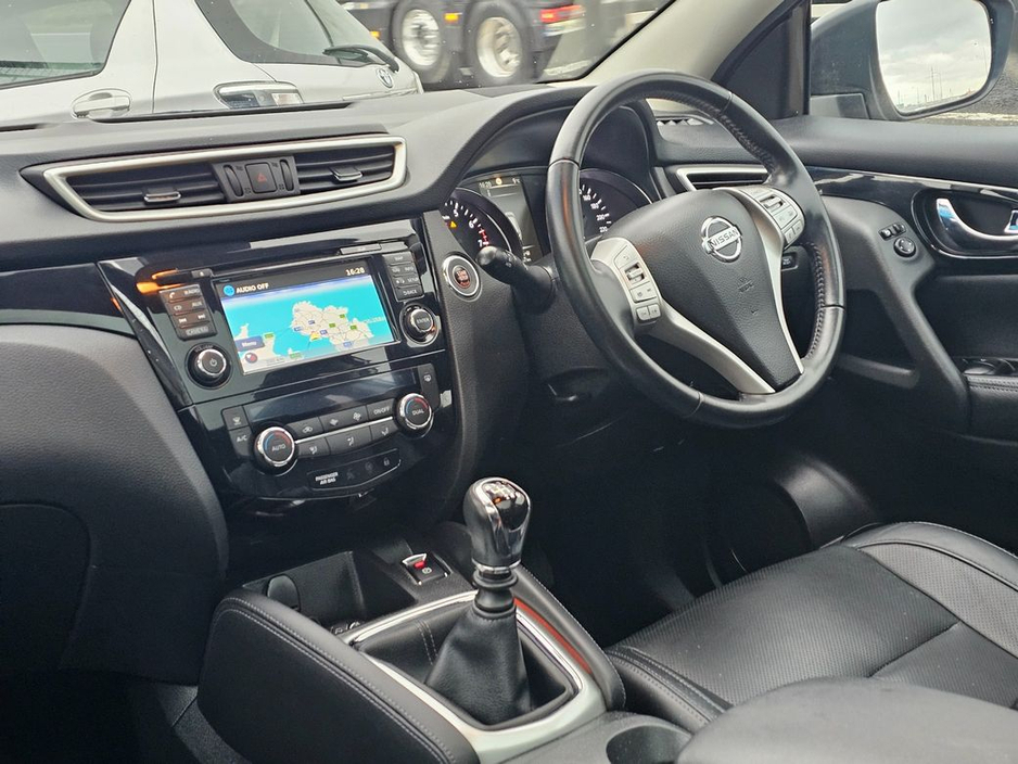 2017 Nissan Qashqai - image 27