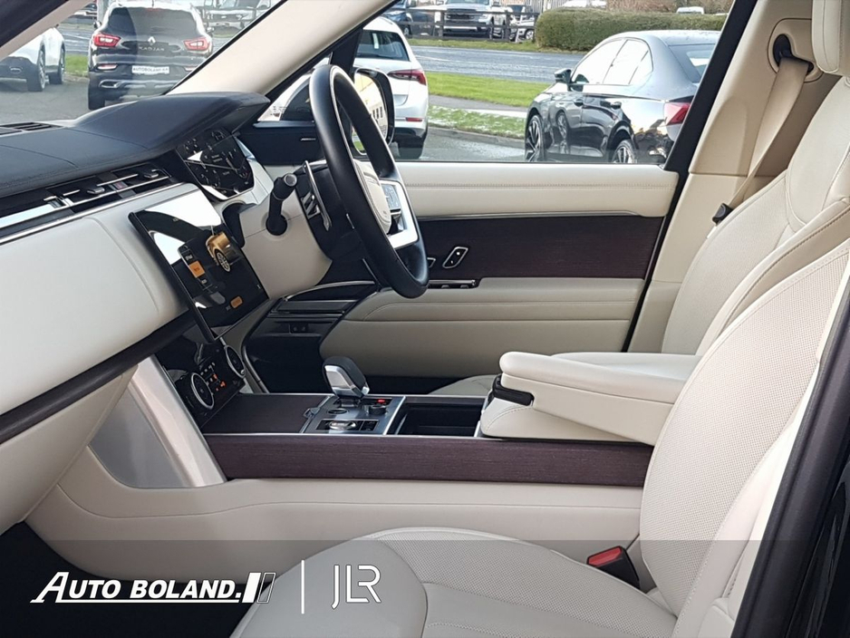 2023 Land Rover Range Rover 3.0D D300 Passenger- Pan Roof, Heated Seats, Adaptive Cruise Control, Heated Windcreen & Steering Wheel €136,995