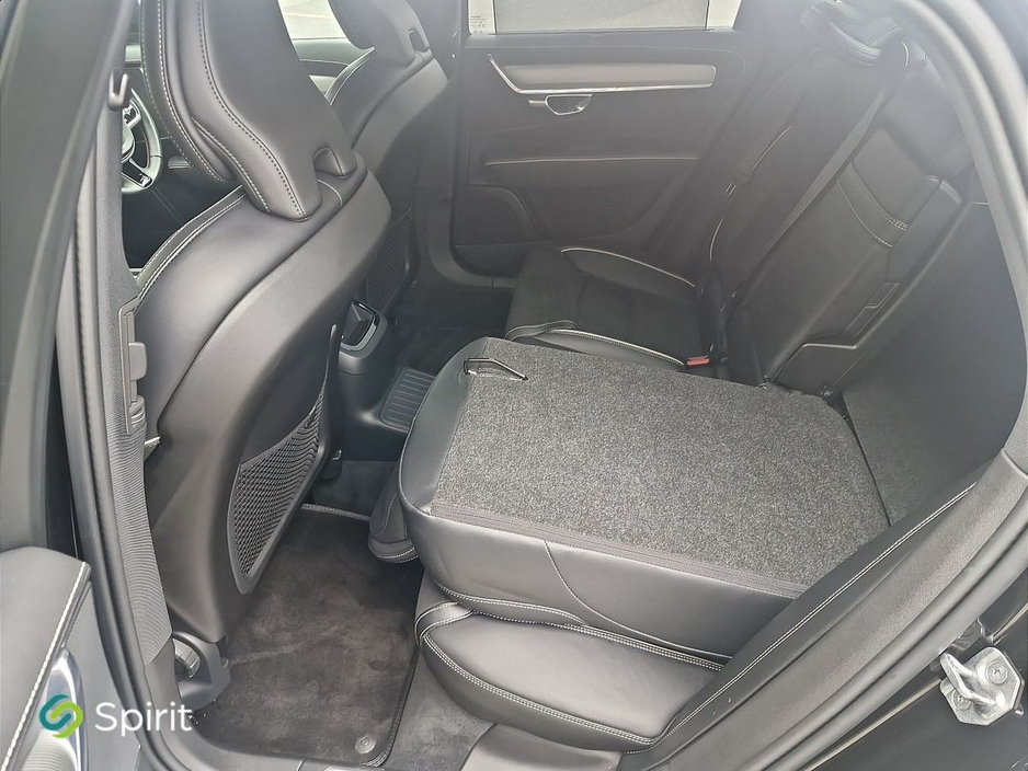 2021 Volvo S90 - image 5