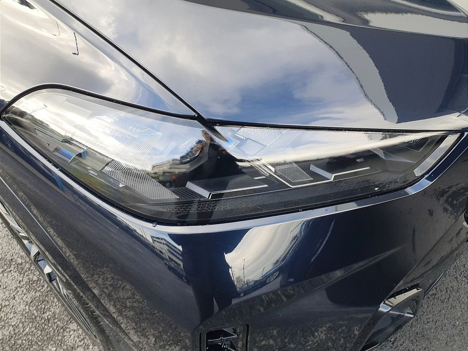 2026 BMW X5 - image 21