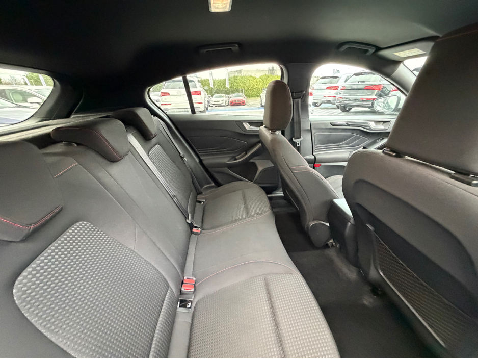 2023 Ford Focus ST-LINE - 1.0L PETROL - MANUAL - 12M WARRANTY - CAR: 1725 €23,950