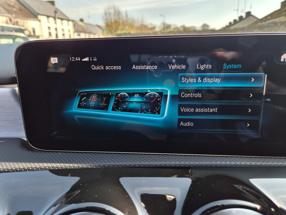 2020 Mercedes-Benz A Class - image 37