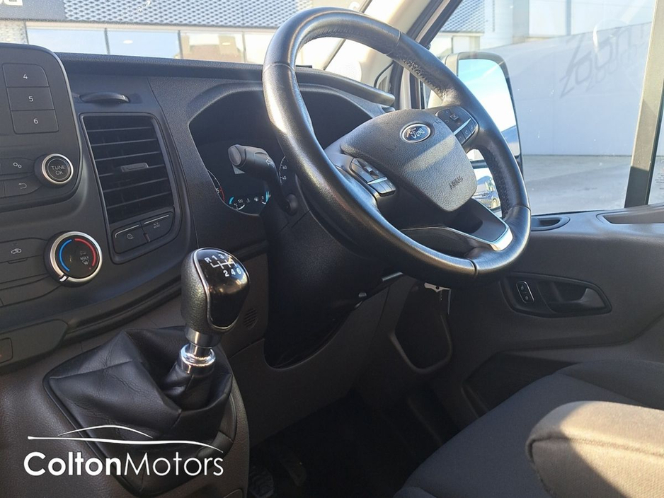 2021 Ford Transit - image 11