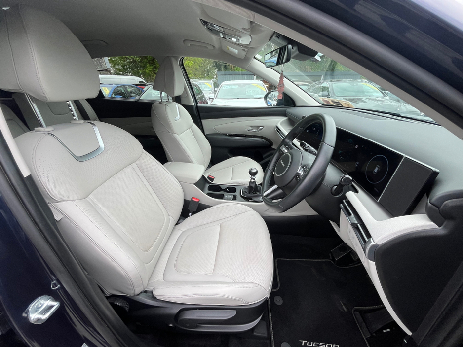 2025 Hyundai Tucson - image 13