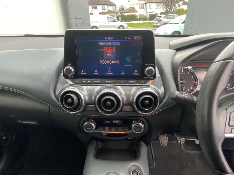 2021 Nissan Juke - image 9