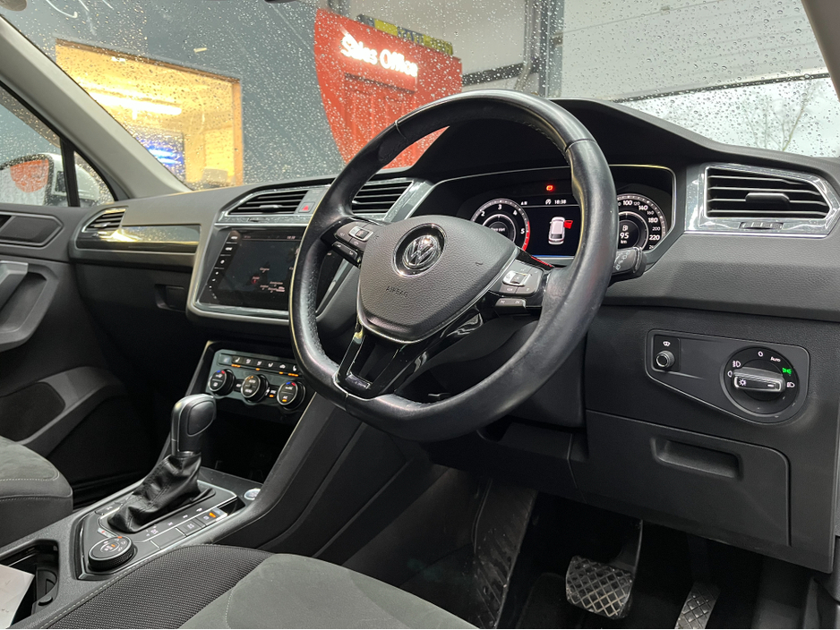 2019 Volkswagen Tiguan €25950 2019 VOLKSWAGEN TIGUAN TDI 4MOTION HIGH LINE 2.0 AUTOMATIC / CRUISE CONTROL / 360° PARKING CAMERA / FRONT & REAR HEATED SEATS / PADDLE SHIFTER €25,950