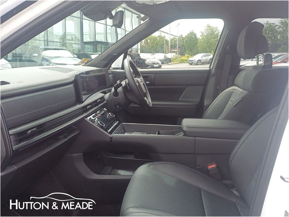 2025 Hyundai Santa Fe Calligraphy PHEV 1.6 Petrol 5dr €63,888