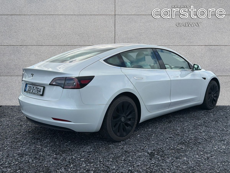 2020 Tesla Model 3 - image 3