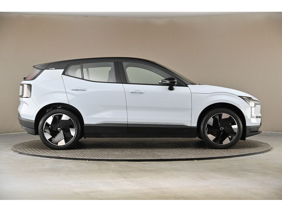 2024 Volvo EX30 SINGLE MOTOR EXTENDED RANGE 69KWH RWD 272BHP €34,890