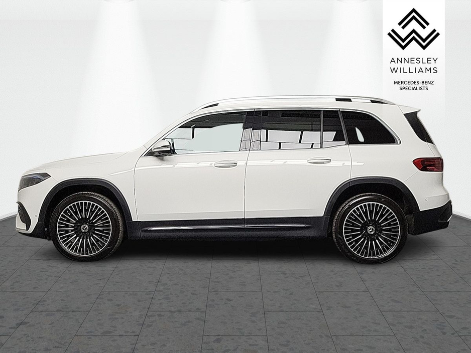 2025 Mercedes-Benz EQB - image 5