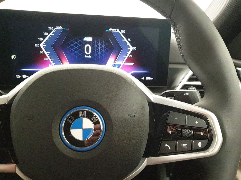 2025 BMW i4 eDrive35 M Sport €55,950
