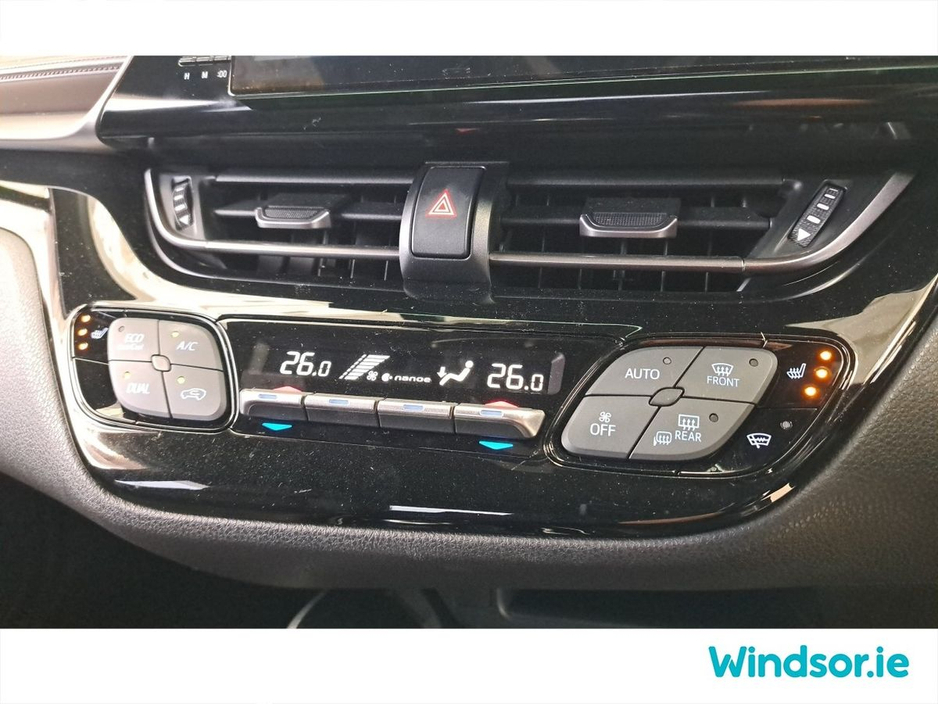 2020 Toyota C-HR HYBRID AUTO €21,995