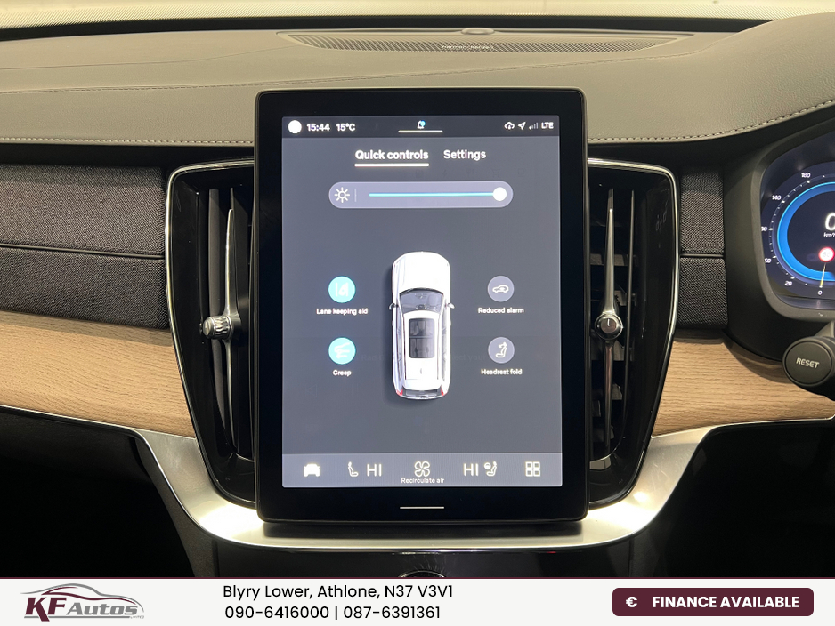 2025 Volvo XC90 - image 31