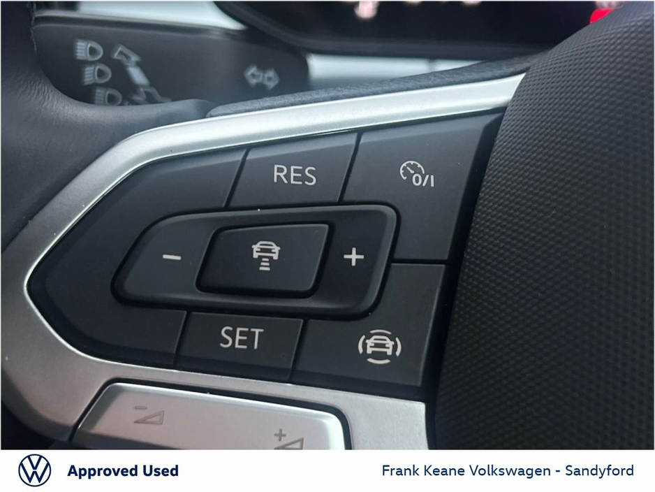 2023 Volkswagen T-Roc *Life 1.0 TSI 110HP @Frank Keane Volkswagen South Dublin €27,895