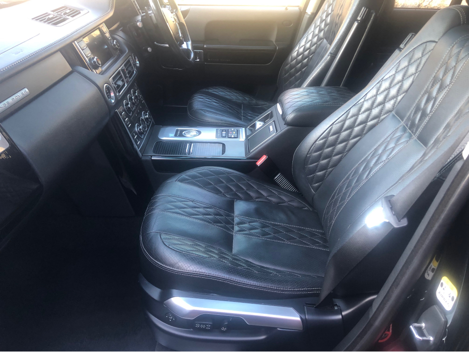 2012 Land Rover Range Rover - image 2