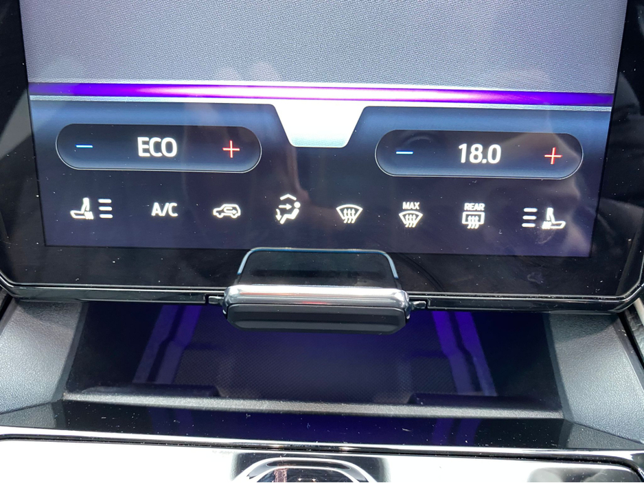 2025 Ford Explorer Extended Range Premium.. Driver assistance + Heat pump €43,500