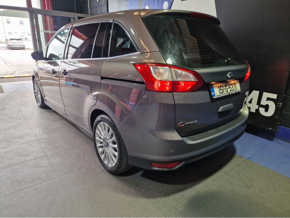 2015 Ford C-Max - image 6