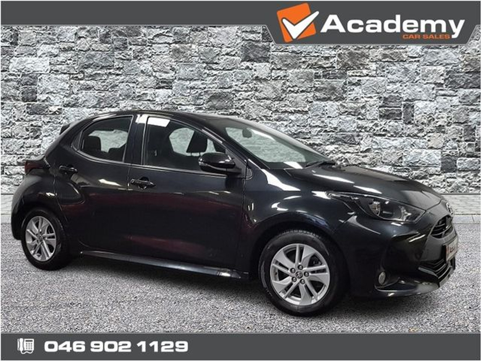 2022 Toyota Yaris Hybrid Luna 4DR Auto €19,490