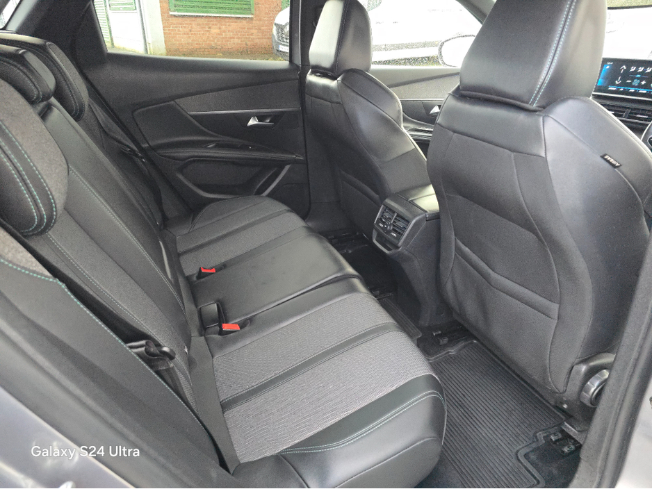 2024 Peugeot 3008 FL ALLURE 1.5 HDI 130 6.4