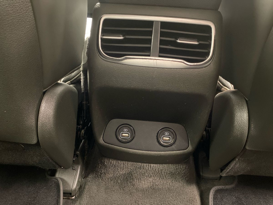 2023 Hyundai Santa Fe - image 24