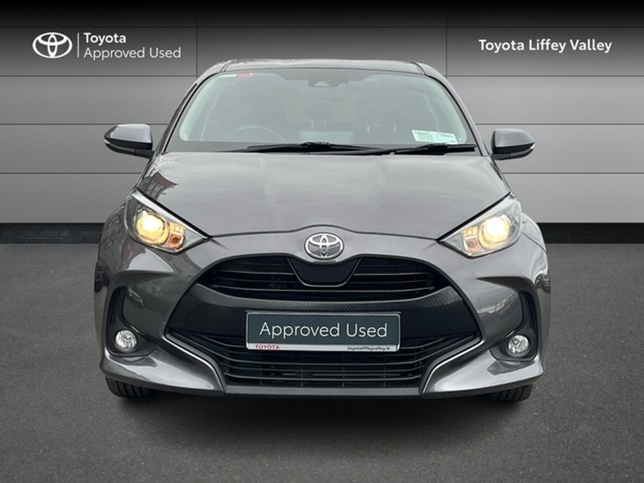 2021 Toyota Yaris - image 5