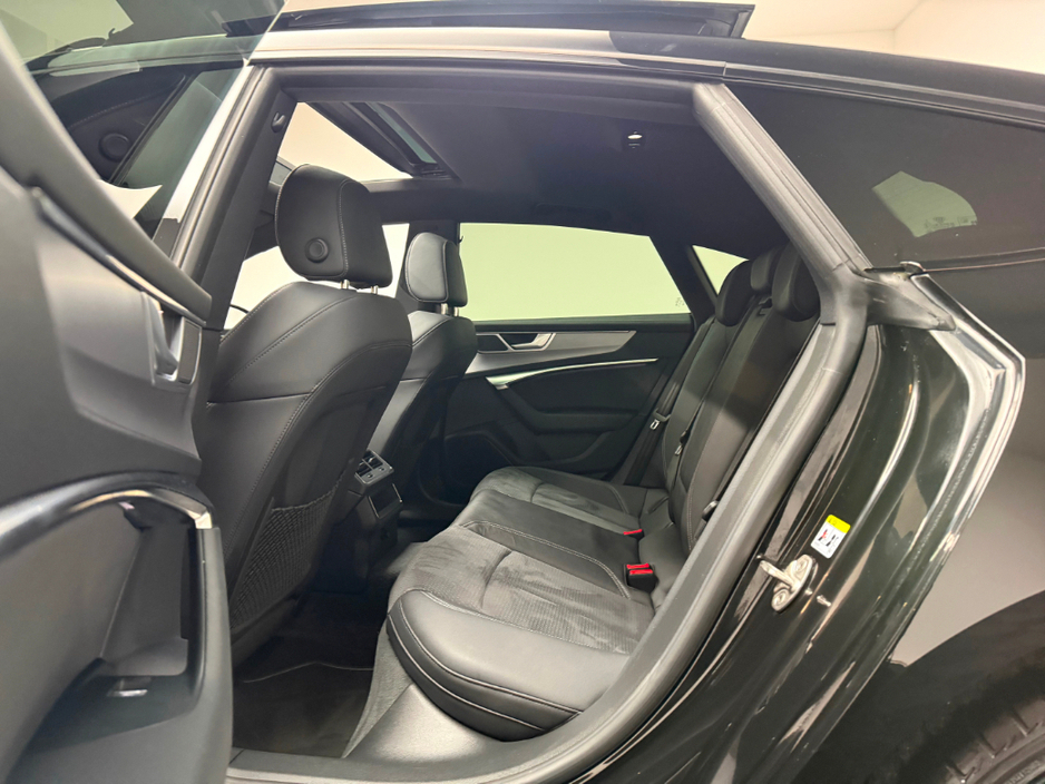 2024 Audi A7 - image 16