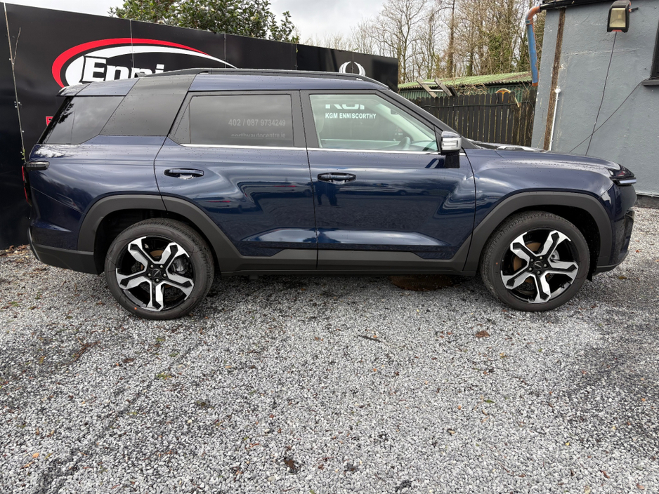 2026 KGM TORRES EVX Electric €43,490