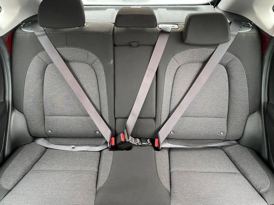 2023 Hyundai Kona - image 12