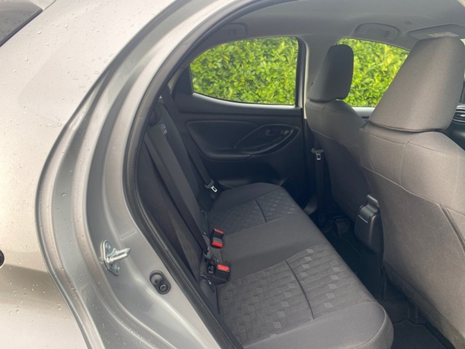 2025 Toyota Yaris - image 16