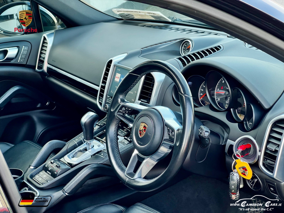 2017 Porsche Cayenne - image 26