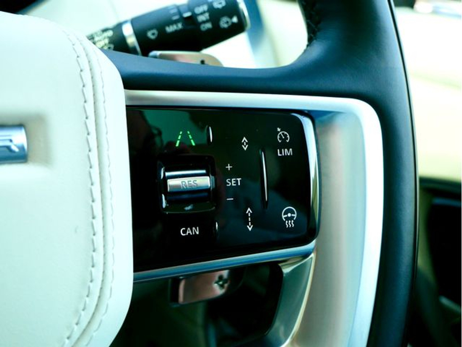 2025 Land Rover Range Rover - image 40